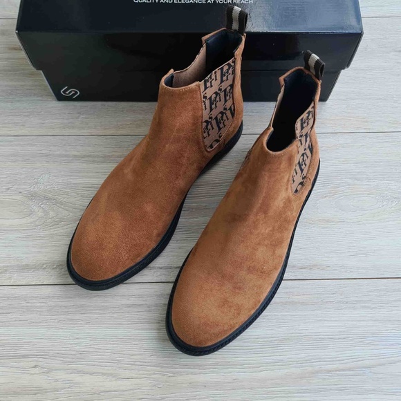 Men\'s Suede Leather Chelsea Boots | Pull-on | Handmade main image 4